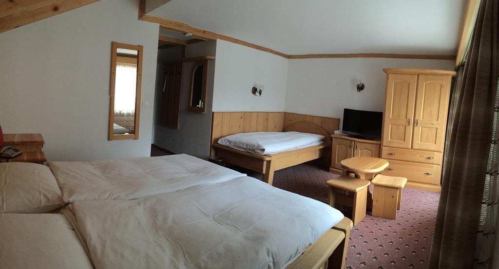 Hotel City Täsch Cameră foto